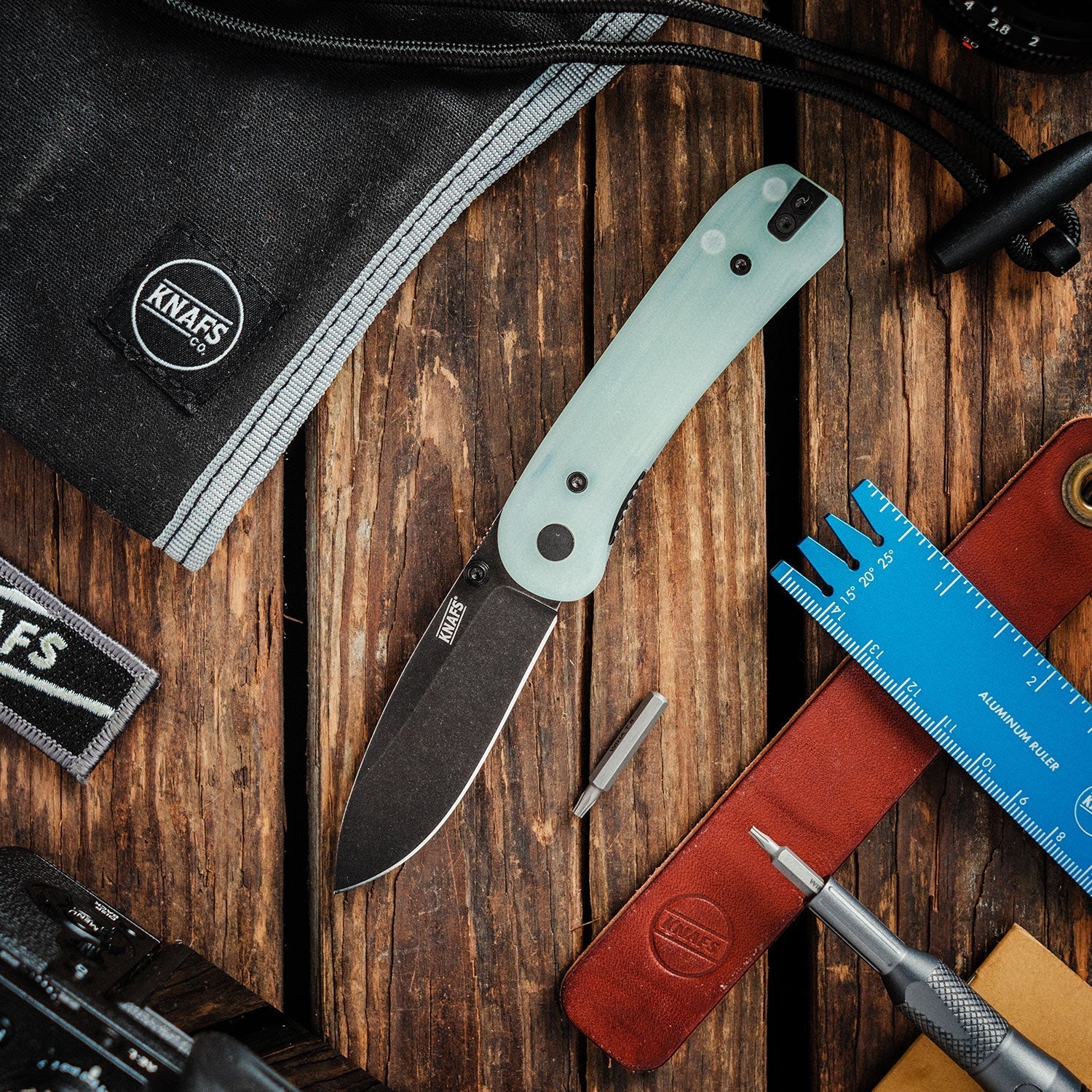 Lander 1 knife with other tools for Knife