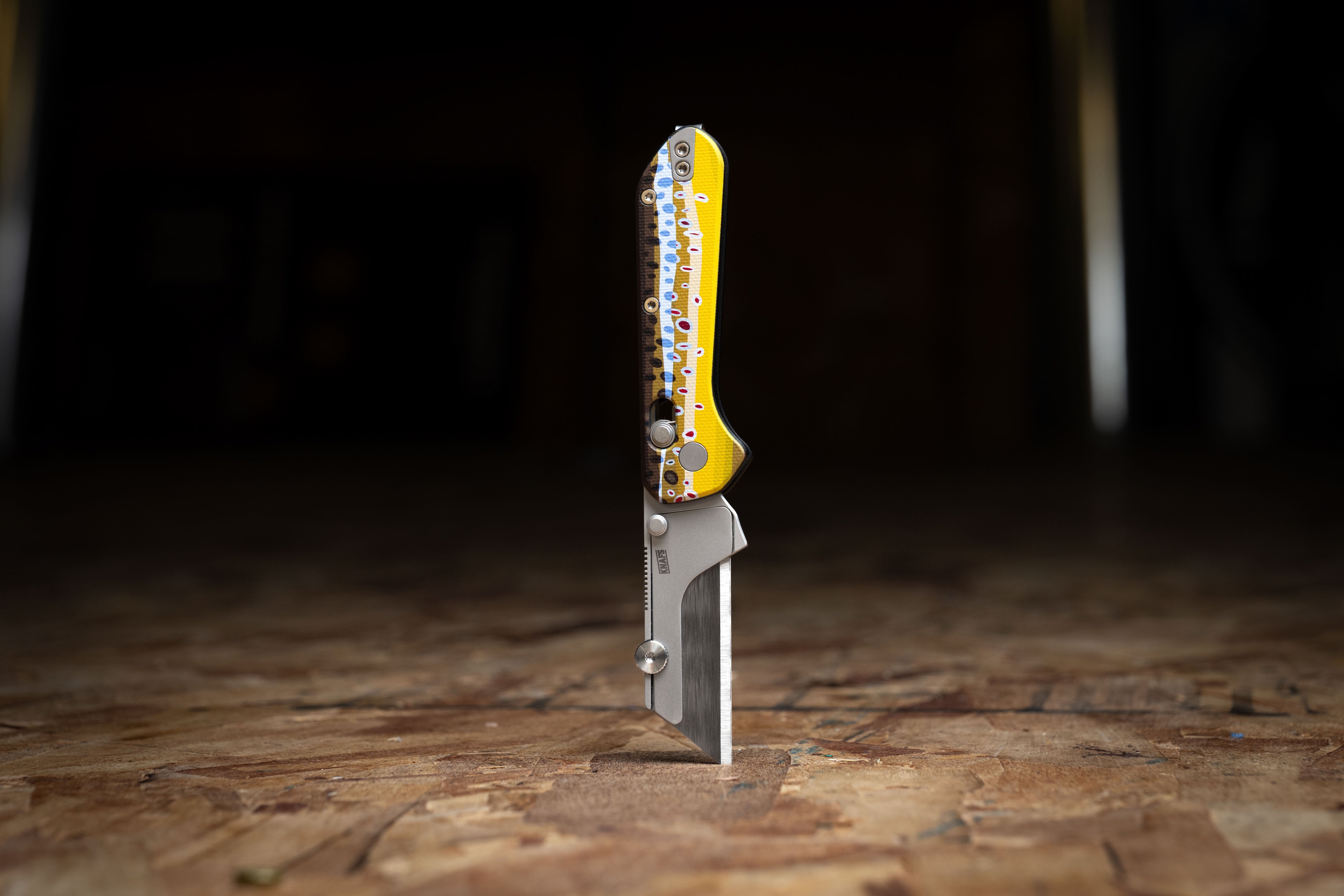 Yuti - Utility Knife - UV Printed G10 - Brown Trout