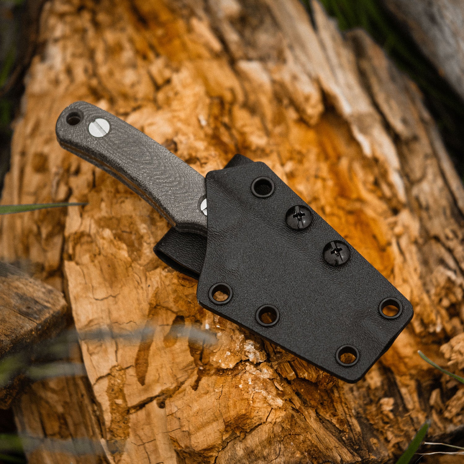 Little Lulu - Stonewash MagnaCut - Green Micarta