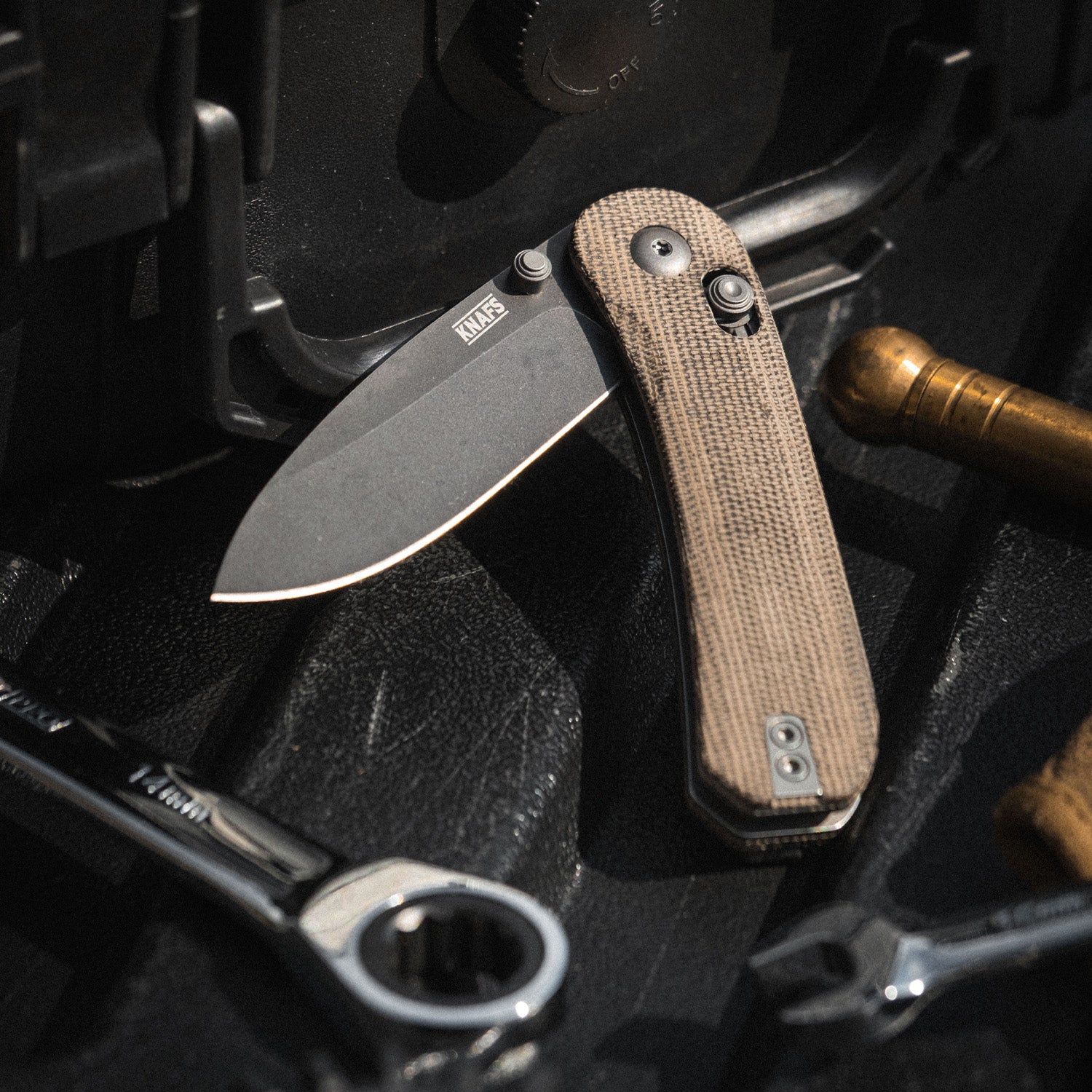 KNAFS-00397 Lander 3 Pocket Knife Moondust Micarta