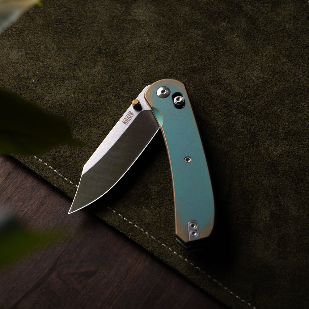 Lander 2 Pocket Knife - Clip Point - Lady Liberty Edition