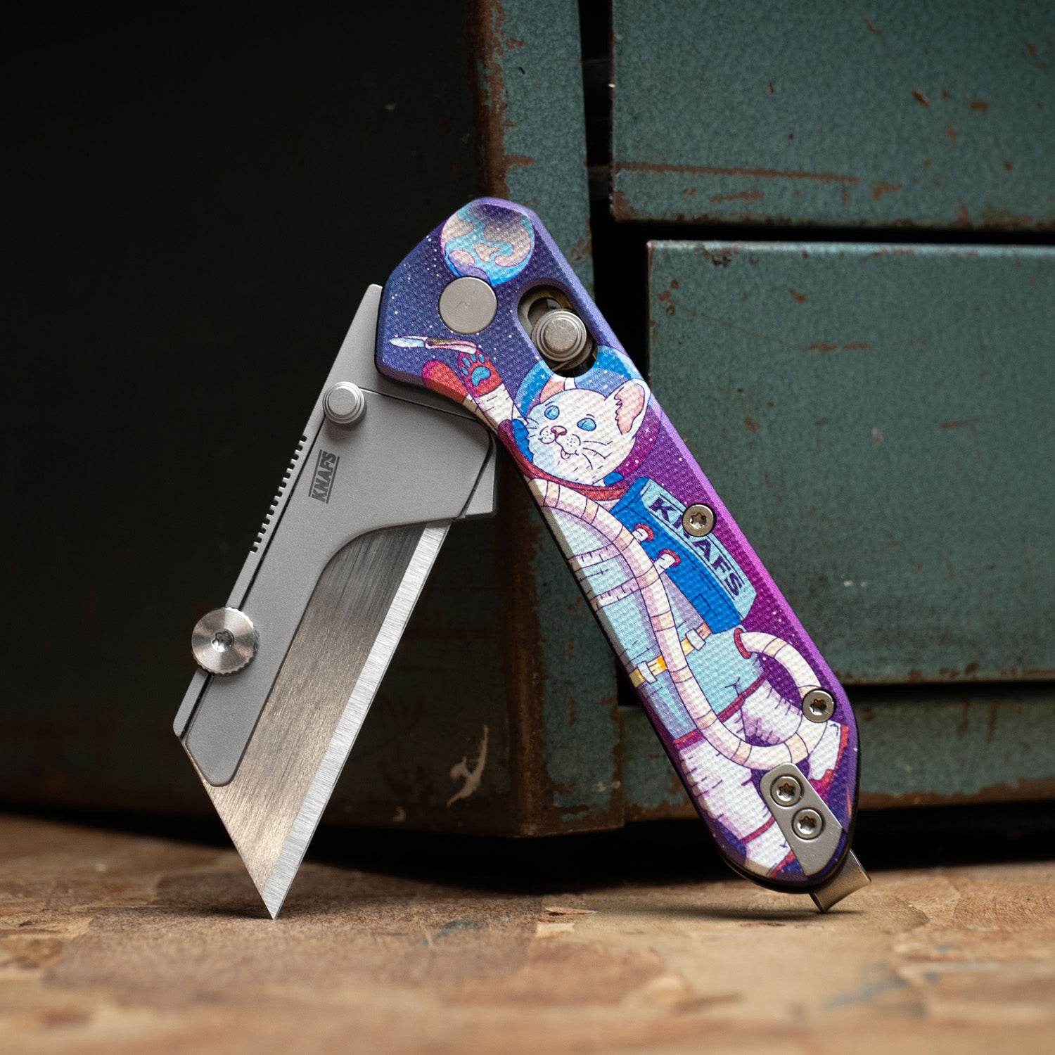 Yuti - Utility Knife - UV Printed G10 - Kitty Cosmo Crew